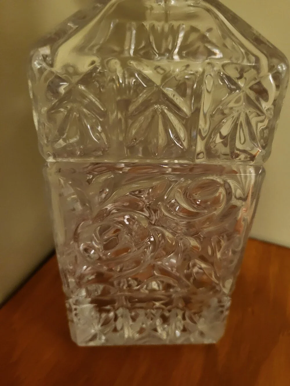 Handcut Clear And Frosted Crystal Glass 11.5 x 3.5 Inch Decanter With Stopper